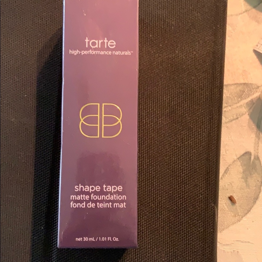 Double duty tarts shape tape matte foundation